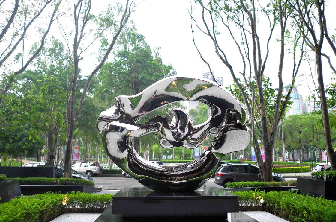 Escultura contemporânea exterior do metal do revestimento do espelho para a decoração quadrada
